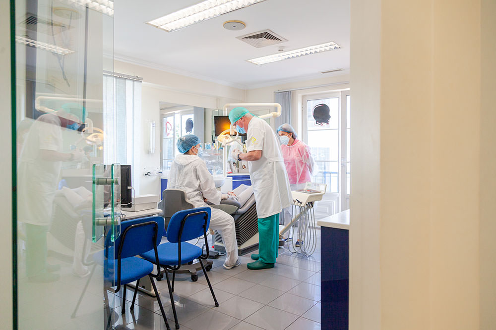 Clinica Dentaria São Lourenço e Centro ortodôntico do Funchal